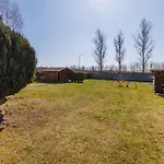 Apartment Marina & Amber With Garden By Renters