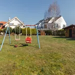 Marina & Amber With Garden By Renters Apartment Grzybowo (West Pomeranian)
