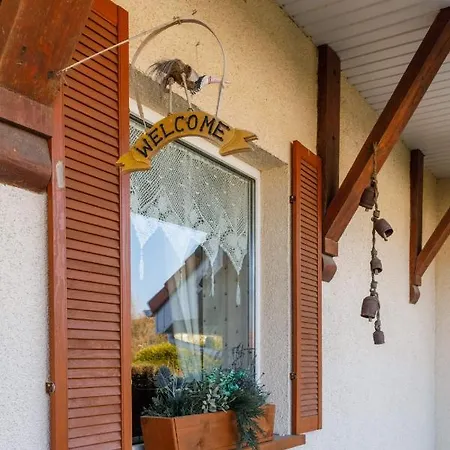 Marina & Amber With Garden By Renters Appartamento *